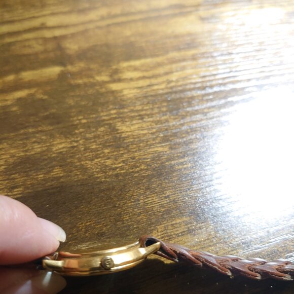 Authentic Gucci 3001L Gucci Stripe Dial Gold Plated Quartz Ladies Wrist Watch main image 5